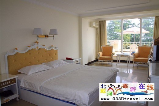 北戴河濱海假日酒店(原鐵建度假村)