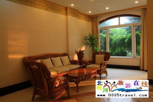 北戴河濱海假日酒店(原鐵建度假村)