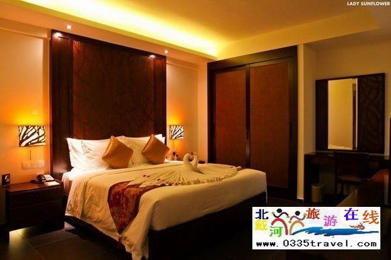 三亞灣紅樹(shù)林度假世界酒店