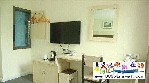 山海關(guān)龍璽假日酒店