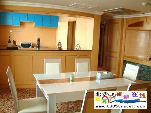 秦皇島國(guó)貿(mào)飯店