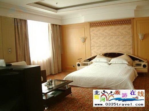 秦皇島國(guó)貿(mào)飯店