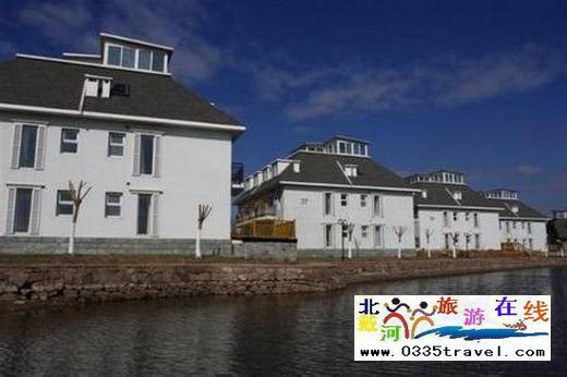 南戴河碧海藍(lán)天度假村