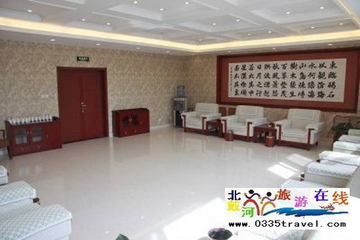 北戴河金臺(tái)度假酒店(人民日?qǐng)?bào)社療養(yǎng)院)