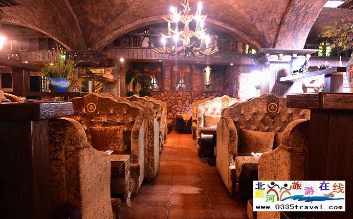 秦皇島國(guó)王國(guó)際美食匯