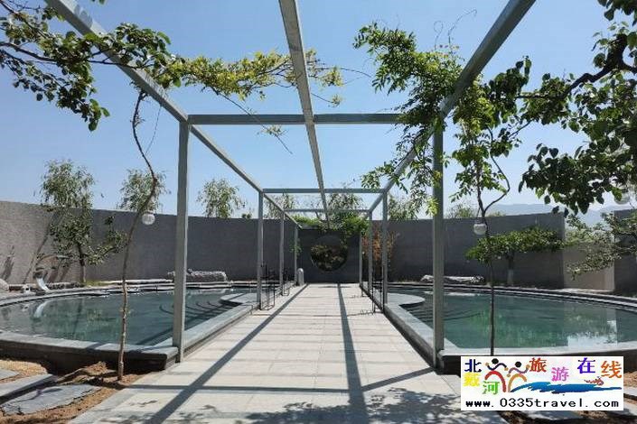 秦皇島山海間溫泉藝術(shù)中心電話18633570222