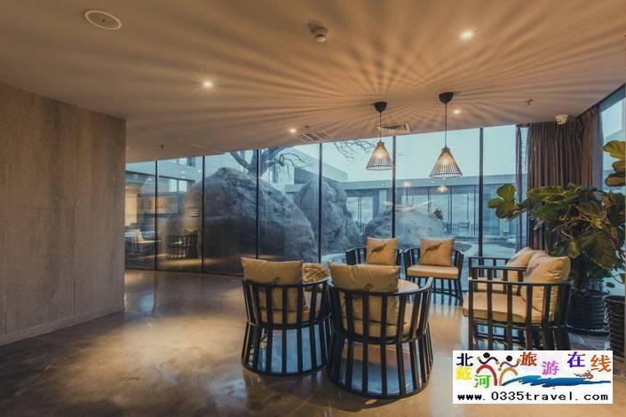 秦皇島山海間溫泉藝術(shù)中心酒店