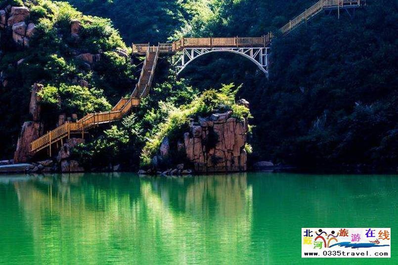 秦皇島冰塘峪長(zhǎng)城風(fēng)情大峽谷電話18633570222秦皇島冰塘峪長(zhǎng)城風(fēng)情大峽谷電話18633570222