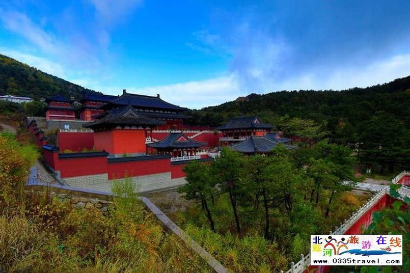 秦皇島祖山·天女小鎮(zhèn)(滑雪登山攝影)咨詢(xún)預(yù)定電話18633570222 15703350808