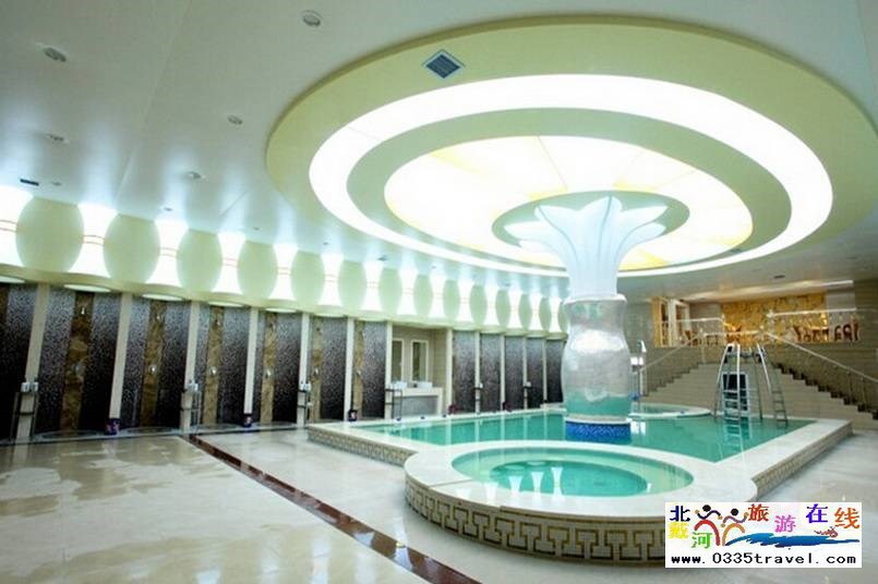 山海關(guān)海逸名都溫泉會(huì)館電話18633570222