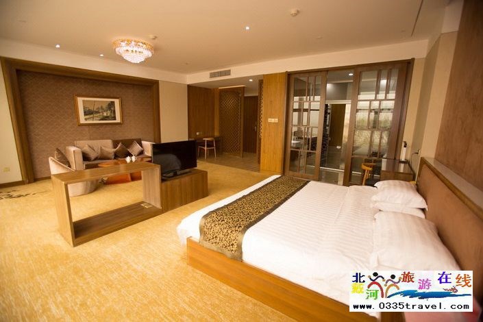 黃金海岸恒鑫假日酒店電話0335-3522588 18633570222