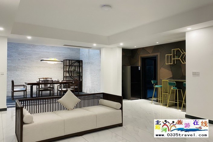 東戴河近海別墅(輕奢泳池小院)咨詢與i的那個電話18633570222 15703350808