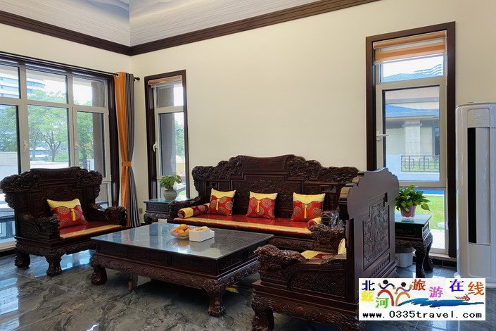 東戴河近海別墅(輕奢泳池小院)咨詢與i的那個電話18633570222 15703350808