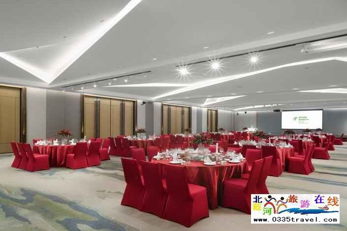 秦皇島茂業(yè)中心假日酒店 HolidayInn