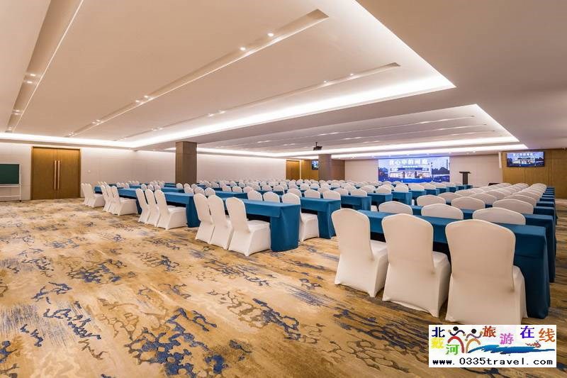 秦皇島燕山大學閑庭四藝酒店電話18633570222