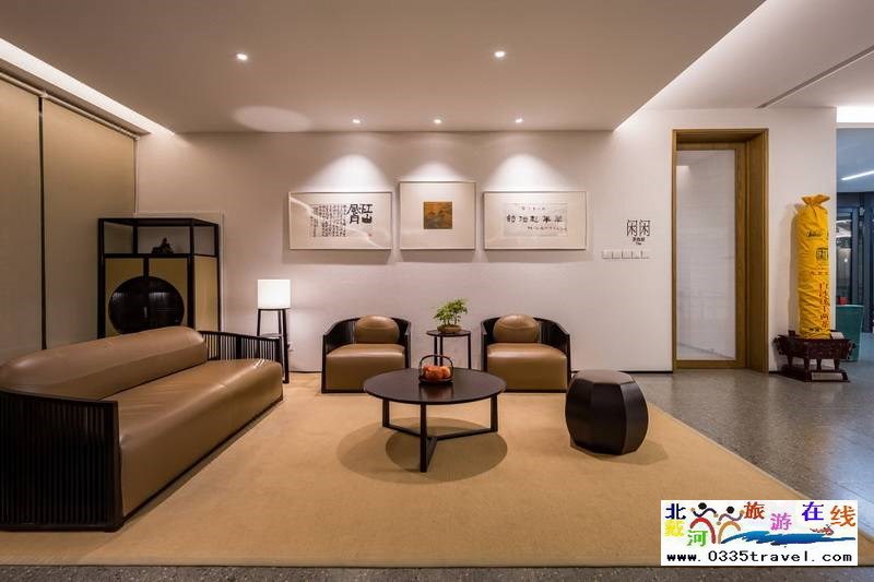 秦皇島燕山大學閑庭四藝酒店電話18633570222