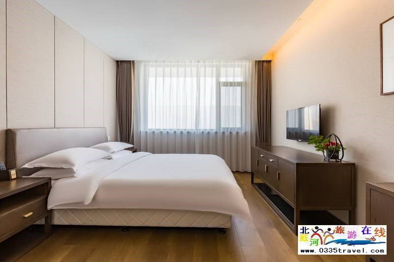 秦皇島燕山大學閑庭四藝酒店電話18633570222