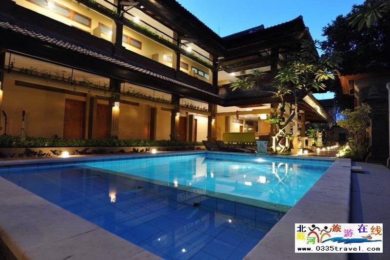 山海關古城十里楠舍酒店