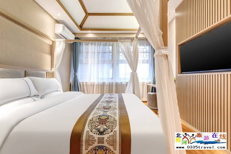 山海關古城十里楠舍酒店