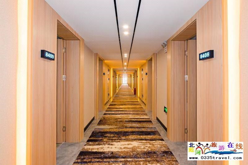 秦皇島都市花園酒店(燕山大學(xué)茂業(yè)店)