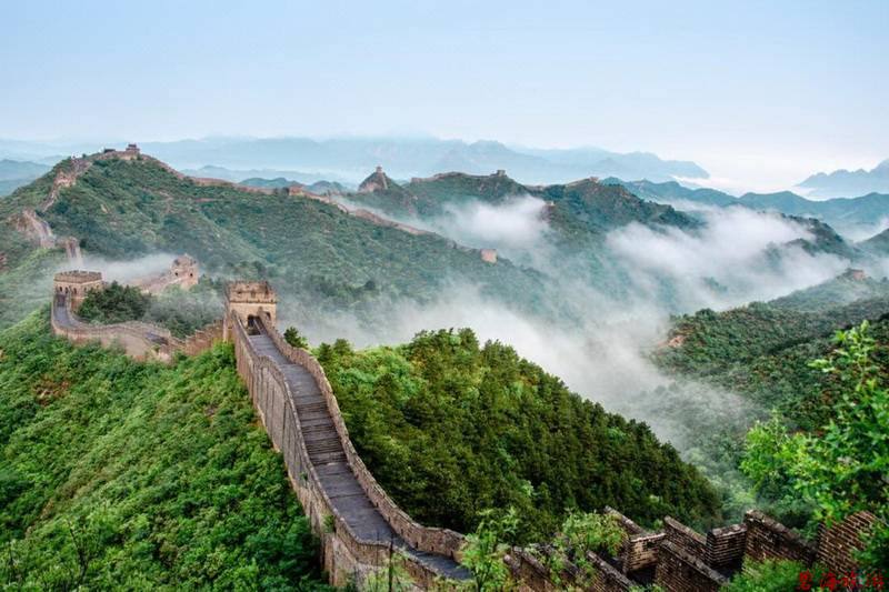 承德金山嶺長城大酒店咨詢預(yù)定電話18633570222 15703350808