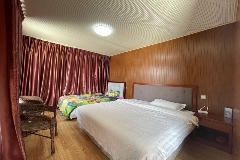 東戴河帝景海親海集裝箱酒店