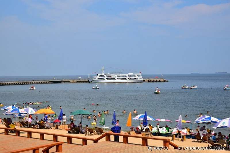 秦皇島北戴河浪淘沙長(zhǎng)城號(hào)公主號(hào)尋仙號(hào)求仙號(hào)游船