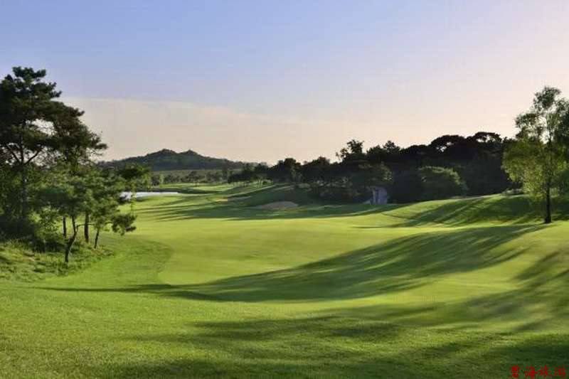 北戴河松石高爾夫/保利國際高爾夫/榮盛森林高爾夫俱樂部球場聯(lián)合優(yōu)惠預訂18633570222 15703350808 北戴河松石高爾夫/保利國際高爾夫/榮盛森林高爾夫俱樂部球場聯(lián)合優(yōu)惠預訂18633570222 15703350808